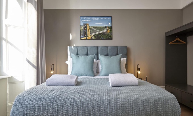 Clifton Apartment | Gorgeous 2 bedroom apartment in City Centre