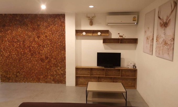 Phuket Apartment | Gorgeous 2 bedrooms 50 sqm in the heart of Phuket