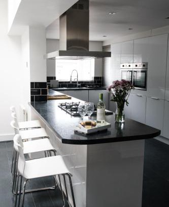 Lisburn House | Gorgeous 3 Bedroom Victorian Townhouse