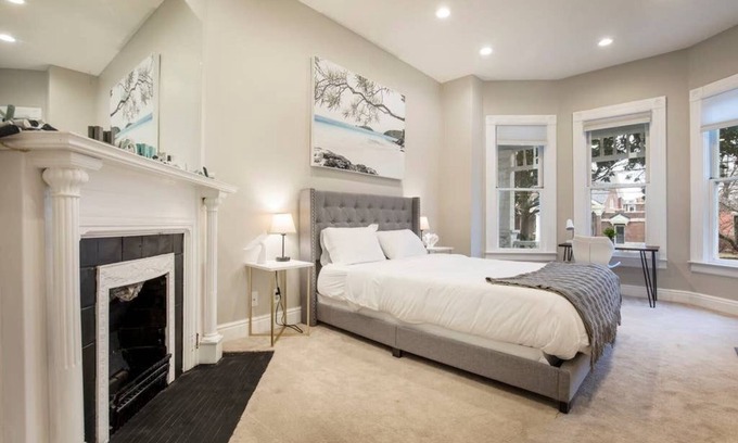 Clifton House | Gorgeous 3BR 2BA on Frankfort | by Cozysuites