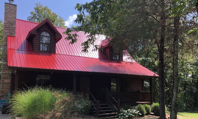 Cub Run House | Gorgeous cabin on Lake Nolin