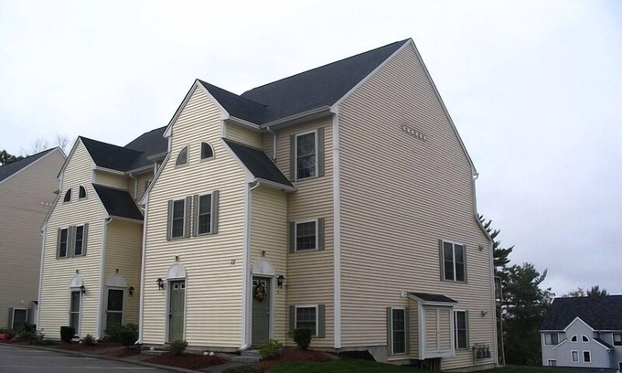 Laconia Condo | Gorgeous condo on Lake Winnipesaukee with great views of Paugus Bay