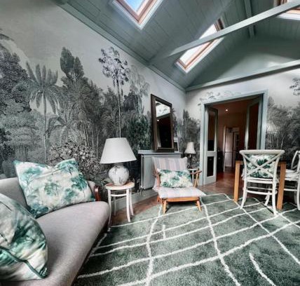 Nantwich House | Gorgeous cottage