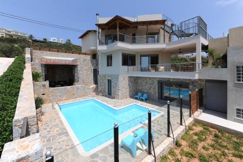Marathon Villa | Gorgeous Eco Friendly Seaside Villa Nefeli