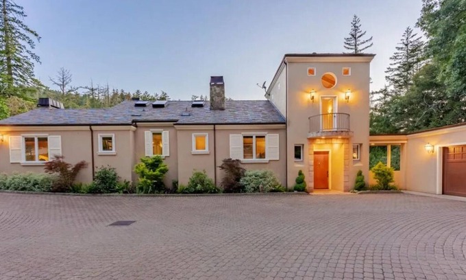 Redwood City House | Gorgeous Estate Private Retreat 5 Acres Paradise