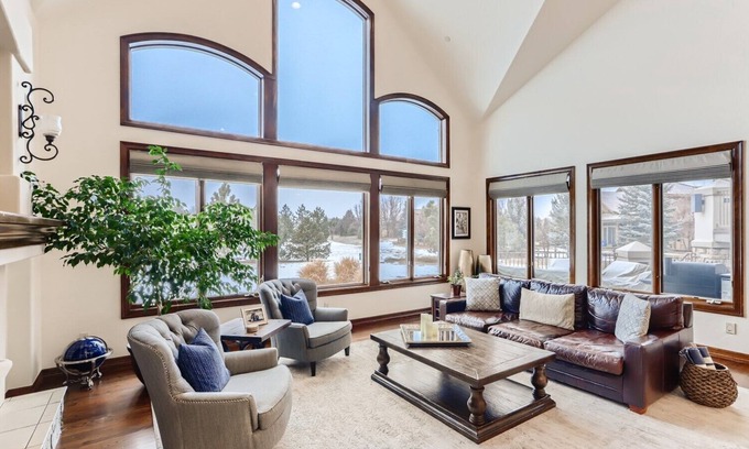 Longmont House | Gorgeous Executive Rental With Amazing Views Minutes From Boulder