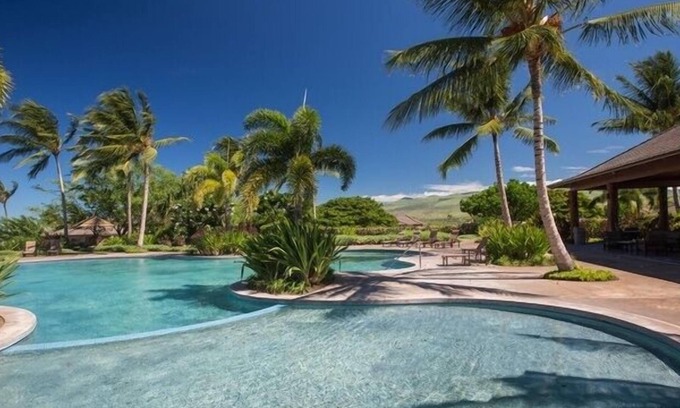 Kulalani House | Gorgeous Fairway View Home w/Shared Pool, AC & Relaxing Lanai: Kamilo #123