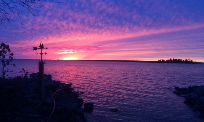 Lion's Head Cottage | Gorgeous Fowlie Retreat - Lake Huron Waterfront - private beach-stunning sunset