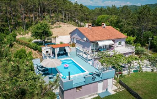Cerovlje House | Gorgeous Home In Cerovlje With Kitchen