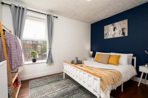 Lincoln House | Gorgeous Home in Heart of Historic Lincoln