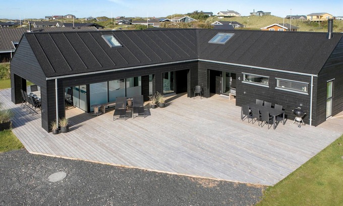 Lokken House | Gorgeous home in Løkken with sauna