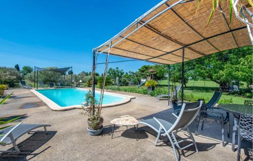 Arles House | Gorgeous Home In Moulès With Wifi