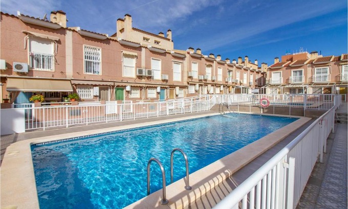 Santa Pola House | Gorgeous Home In Santa Pola With Wifi