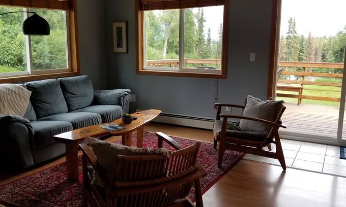 Kalifornsky House | Gorgeous Lakefront on Kenai Peninsula