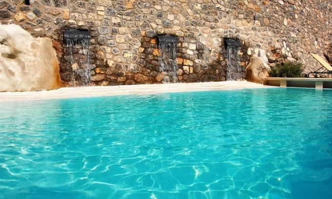 Amalfi Apartment | Gorgeous Loft Apartment with Pool in Amalfi Town by AMALFIVACATION.IT