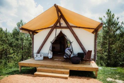 Cadiz Other | Gorgeous Safari Tent with Sauna Perfect for a Couple Retreat in Kentucky
