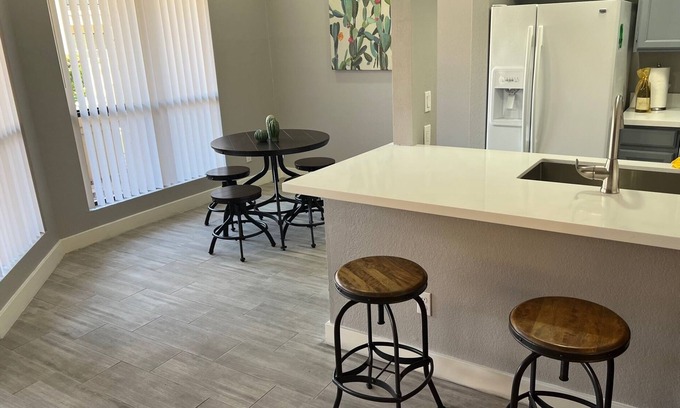 Scottsdale Ranch Condo | Gorgeous Scottsdale Racquet Club Condo!