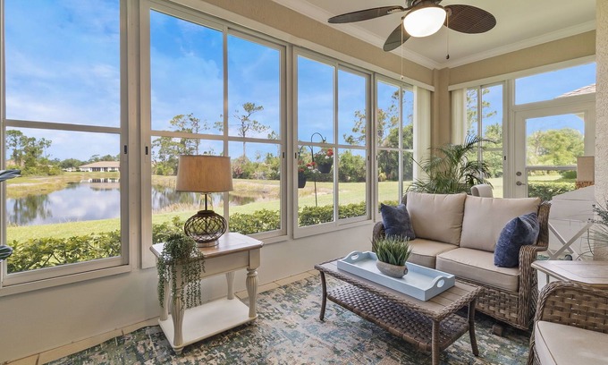 Lakeside Plantation House | Gorgeous Single Family Home w Nature View
