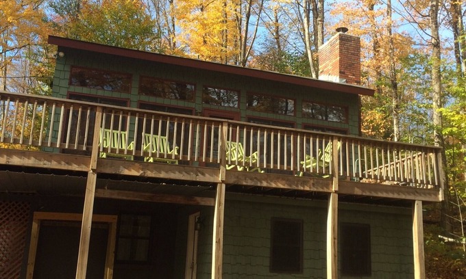 Ludlow Ski Chalet | Gorgeous Ski Chalet with Game Room & Hot Tub on Okemo Mt. under 1 mile to base!