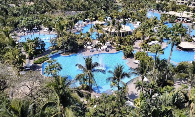 Valle Dorado Resort | Gorgeous, spacious 1 bedroom suite with kitchen, living room and golf!