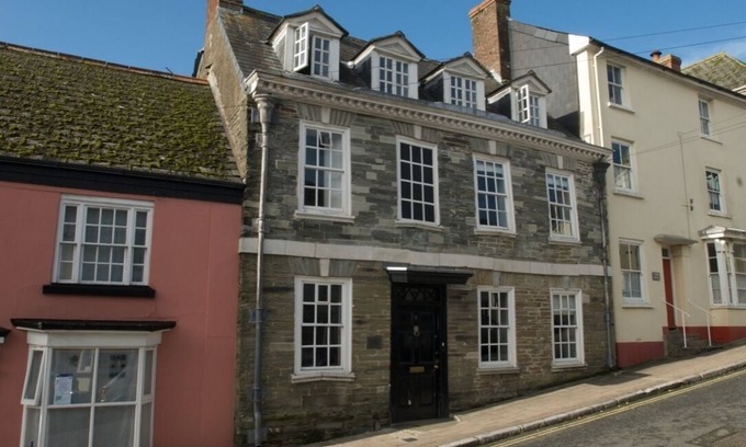 Modbury House | Gorgeous, Spacious, Private - A village townhouse in the heart of the South Hams