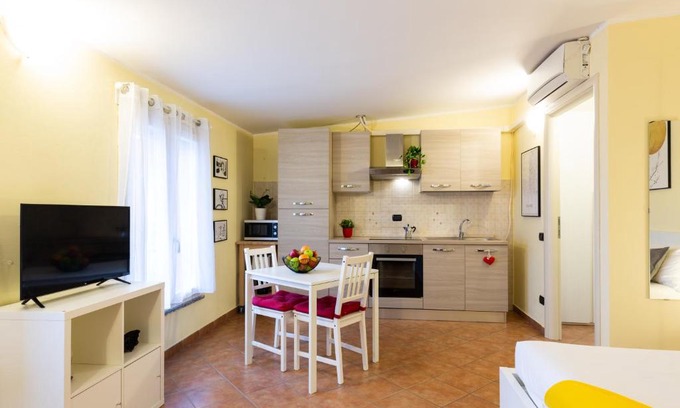 Gorla Apartment | Gorla Skyline - Top Floor Apartment