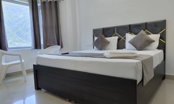 Bullawala Hotel | Goroomgo Komfy Stayz Dehradun