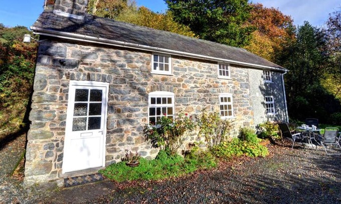 Llanfair Caereinion House | Gors in the beautiful Welshpool