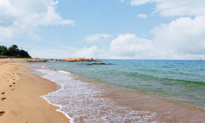 Sokcho House | Goseong Ayajin Beach Pension