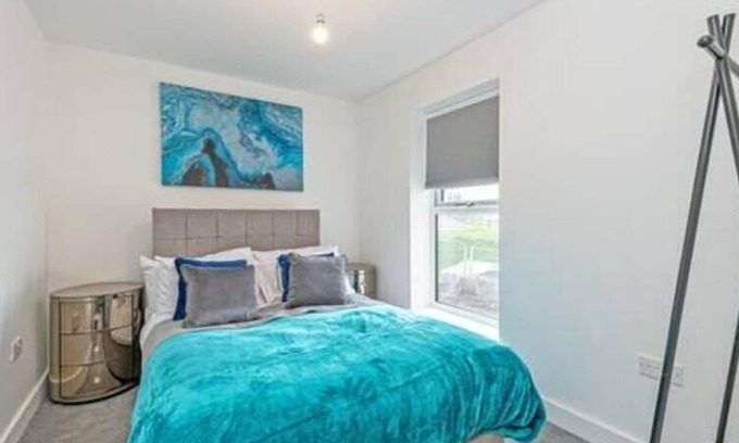 Heswall Apartment | Gospel Heights 2 Bed Apartment