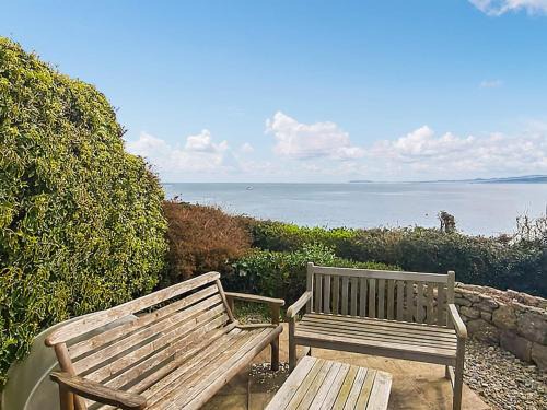 Moelfre House | Gosteg