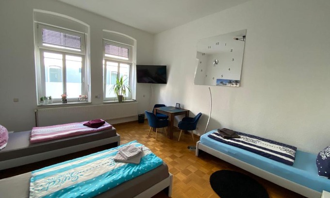 Goy Apartment | GoyApartment für Handwerker & Business City-nah! free Netflix! modern!