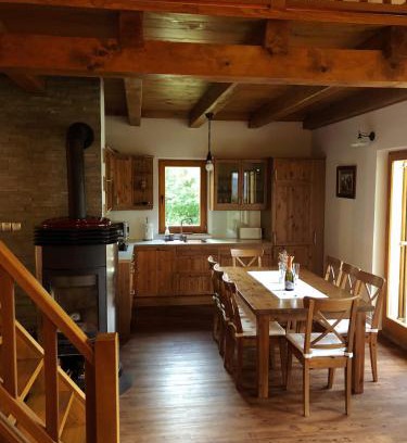 Hrastnik House | Gozdarjeva koča nad Rimskimi Toplicami
