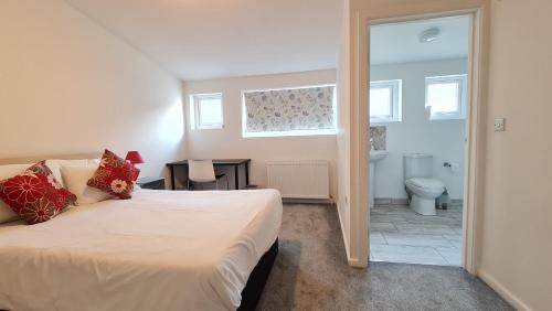 Ashford Apartment | Grace Apartments - Living Stone 1