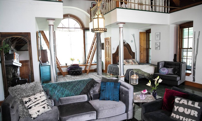 Town of Grafton House | Grafton Stone House- Mountain Top Rehabbed Historic Church Into Perfect Getaway
