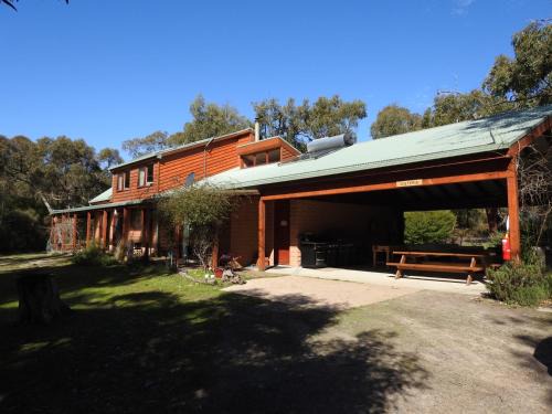 Halls Gap House | Grampians Bush Retreat