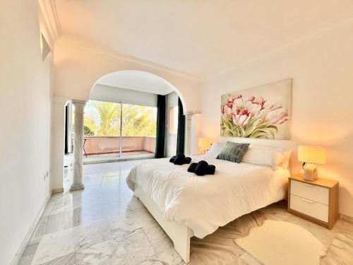 Nueva Andalucia Apartment | Gran apartamento en Magna Marbella