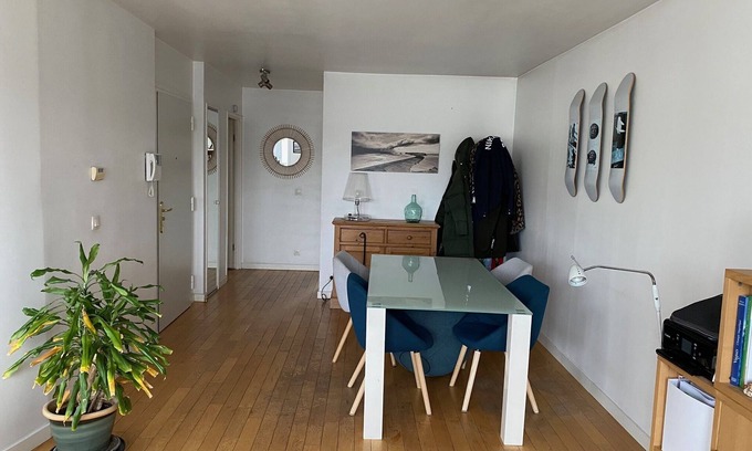 Poissy Apartment | Grand 3 Pieces au 4eme et Dernier Étage Avec Terrasse Plein Sud Proche Gare