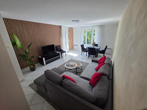 Villepinte Apartment | Grand appartement Proche Paris CDG Disney