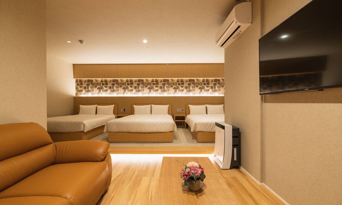 Susakiuramachi Apartment | GRAND BASE Hakatamon