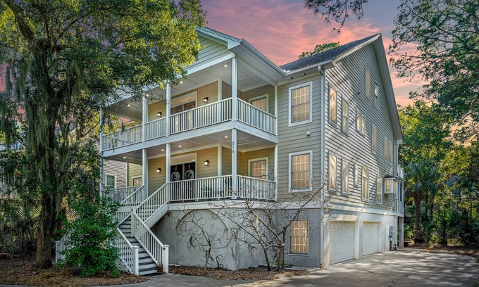 Sunset Point House | Grand Beach Retreat: Hot Tub, Walk to Ocean, Large Screened in Porch