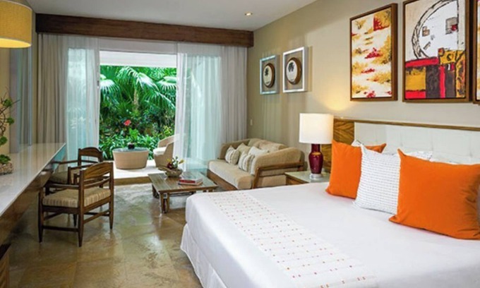 Villa Juarez Hotel | Grand Bliss Master Studio Room on the Riviera Maya
