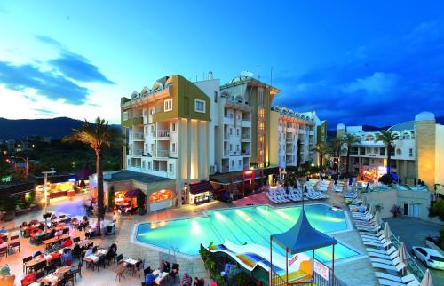 Marmaris City Center Hotel | Grand Cettia Hotel