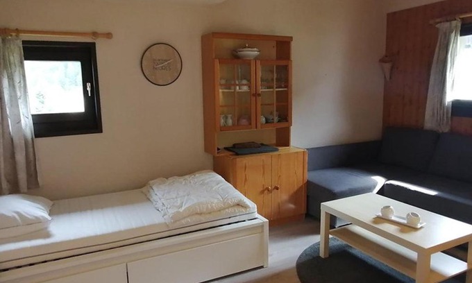 Saint-Jean-dʼAulps Apartment | Grand duplex 44m² 5 pers avec parking au centre de la station - FR-1-573-26