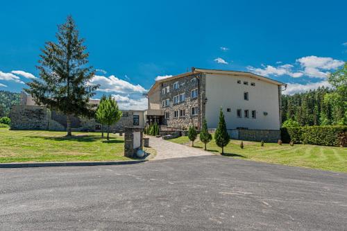 Spisske Tomasovce Apartment | Grand Hotel Spiš