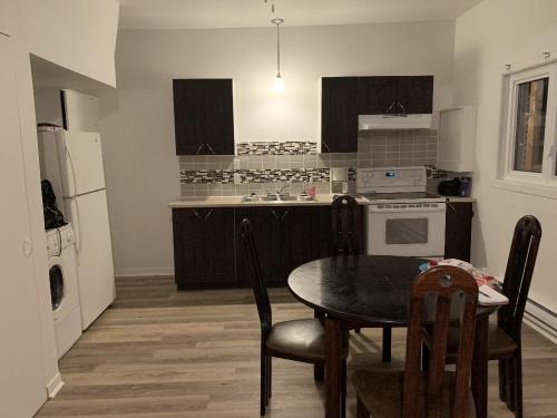 Mauricie House | Grand Logement Chaleureux