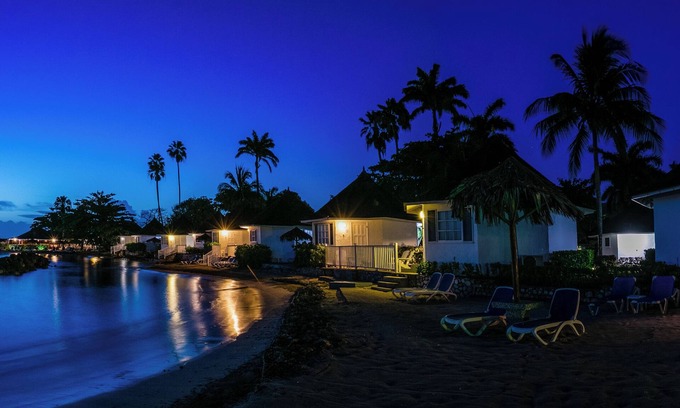 Runaway Bay Hotel | Grand Muthu Runaway Bay Club Caribbean