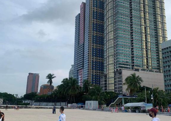Ermita Apartment | Grand Riviera Suites Comfy Condo near US Embassy Manila Bay Roxas Blvd Ermita Manila