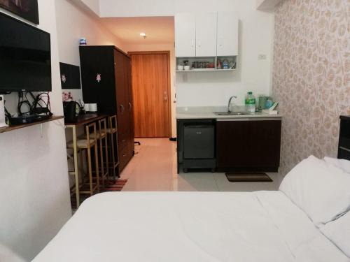 Ermita Apartment | Grand riviera suites Studio Type Only