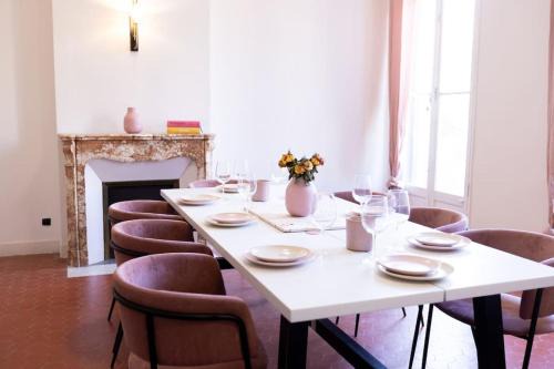 1st Arrondissement Apartment | Grand Standing Appartement